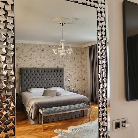 Fancy Flats Apartment Sibiu Bagian luar foto