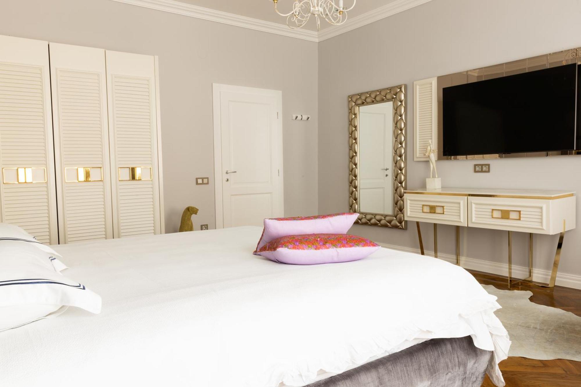 Fancy Flats Apartment Sibiu Bagian luar foto