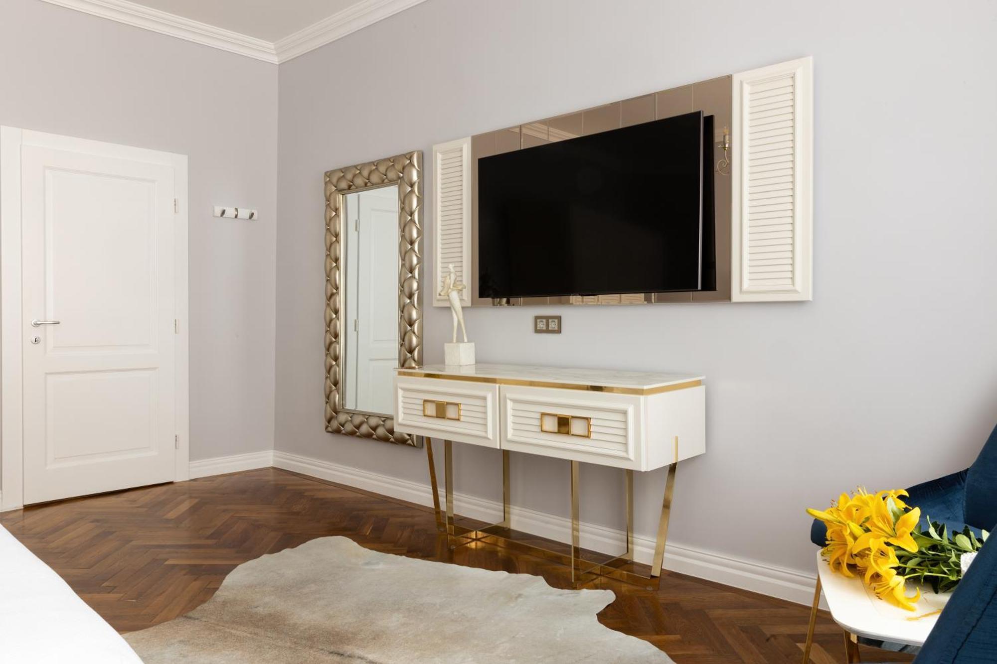 Fancy Flats Apartment Sibiu Bagian luar foto